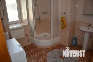 2-к квартира, посуточно, 65м2, 2/2 этаж