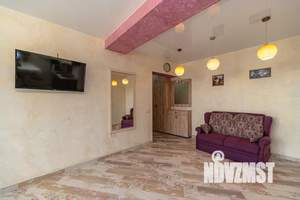 Студия квартира, посуточно, 40м2, 5/8 этаж