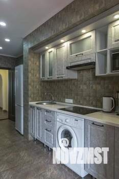 1-к квартира, посуточно, 80м2, 1/1 этаж