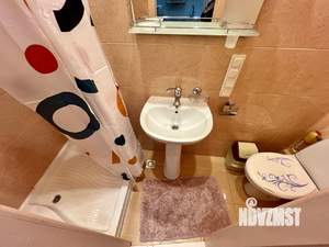 2-к квартира, посуточно, 50м2, 1/2 этаж