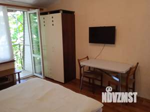 Студия квартира, посуточно, 20м2, 3/3 этаж
