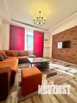 2-к квартира, посуточно, 70м2, 2/4 этаж