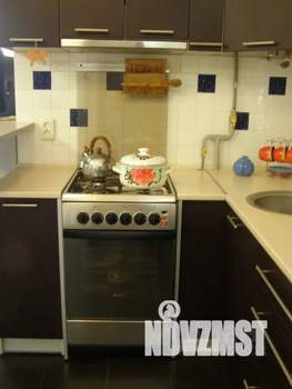 Студия квартира, посуточно, 35м2, 3/3 этаж