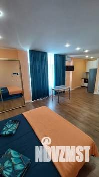 Студия квартира, посуточно, 37м2, 4/7 этаж