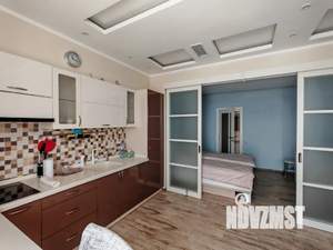 2-к квартира, посуточно, 75м2, 1/6 этаж