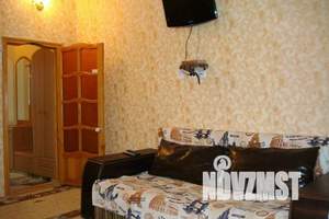 1-к квартира, посуточно, 40м2, 2/3 этаж