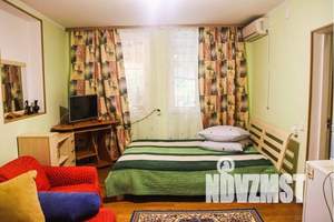 1-к квартира, посуточно, 45м2, 1/2 этаж