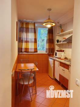 4-к квартира, посуточно, 196м2, 2/4 этаж