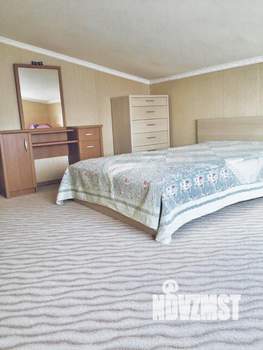 3-к квартира, посуточно, 110м2, 1/2 этаж