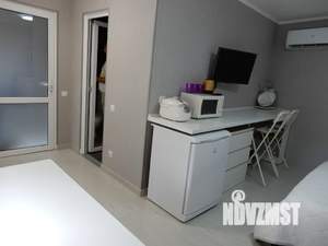 Студия квартира, посуточно, 40м2, 1/2 этаж