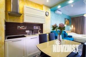 1-к квартира, посуточно, 40м2, 5/8 этаж