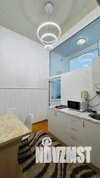 2-к квартира, посуточно, 40м2, 3/3 этаж