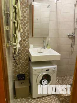 Студия квартира, посуточно, 15м2, 1/4 этаж