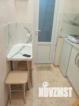 1-к квартира, посуточно, 16м2, 1/1 этаж