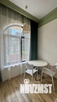 Студия квартира, посуточно, 21м2, 1/8 этаж