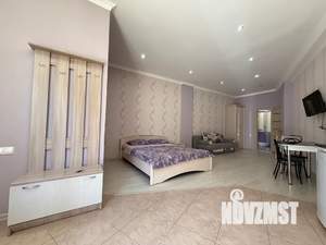 Студия квартира, посуточно, 35м2, 4/5 этаж