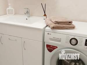 1-к квартира, посуточно, 28м2, 6/8 этаж