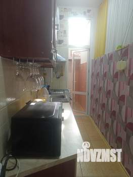 3-к квартира, посуточно, 50м2, 1/2 этаж