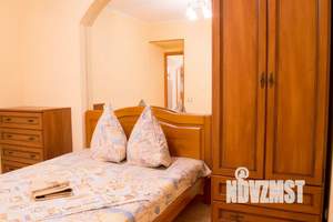 3-к квартира, посуточно, 60м2, 1/2 этаж