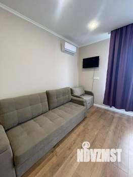 Студия квартира, посуточно, 44м2, 3/5 этаж