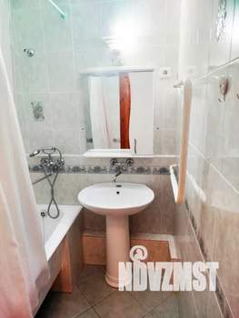 2-к квартира, посуточно, 65м2, 1/9 этаж