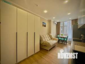 Студия квартира, посуточно, 35м2, 2/7 этаж