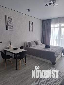 Студия квартира, посуточно, 40м2, 1/10 этаж