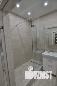 Студия квартира, посуточно, 40м2, 4/7 этаж