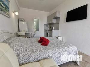 Студия квартира, посуточно, 23м2, 1/6 этаж