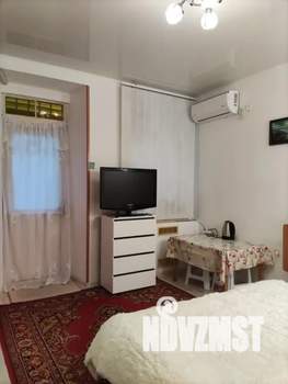 Студия квартира, посуточно, 23м2, 1/3 этаж
