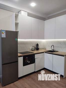 Студия квартира, посуточно, 30м2, 4/8 этаж