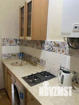 1-к квартира, посуточно, 40м2, 1/2 этаж