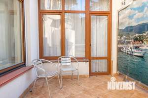 Студия квартира, посуточно, 35м2, 1/20 этаж