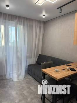 1-к квартира, посуточно, 37м2, 3/15 этаж
