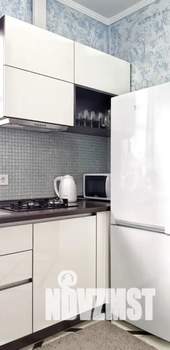 2-к квартира, посуточно, 40м2, 3/3 этаж