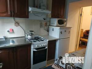 1-к квартира, посуточно, 32м2, 1/2 этаж