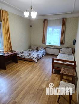 1-к квартира, посуточно, 38м2, 3/3 этаж