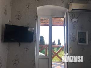 1-к квартира, посуточно, 10м2, 3/3 этаж