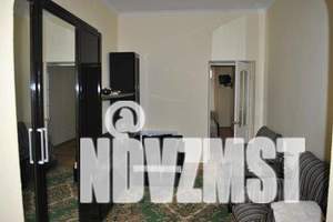 2-к квартира, посуточно, 40м2, 1/2 этаж
