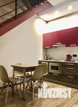 2-к квартира, посуточно, 61м2, 4/4 этаж