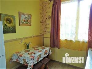 2-к квартира, посуточно, 40м2, 1/2 этаж