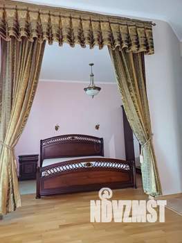 1-к квартира, посуточно, 62м2, 4/10 этаж