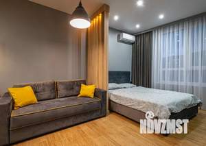 1-к квартира, посуточно, 35м2, 18/18 этаж