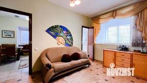 3-к квартира, посуточно, 130м2, 3/3 этаж