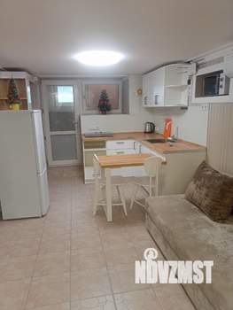 Студия квартира, посуточно, 23м2, 1/2 этаж