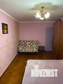 1-к квартира, посуточно, 35м2, 3/5 этаж