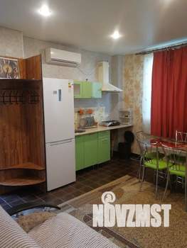 2-к квартира, посуточно, 40м2, 1/2 этаж