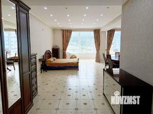 Студия квартира, посуточно, 78м2, 5/9 этаж