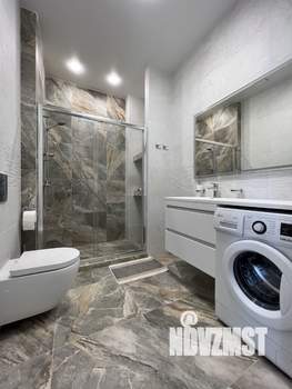 2-к квартира, посуточно, 60м2, 13/20 этаж