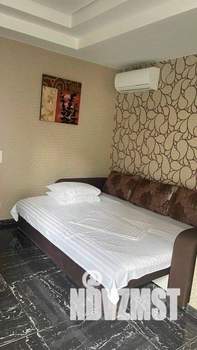 1-к квартира, посуточно, 39м2, 1/1 этаж